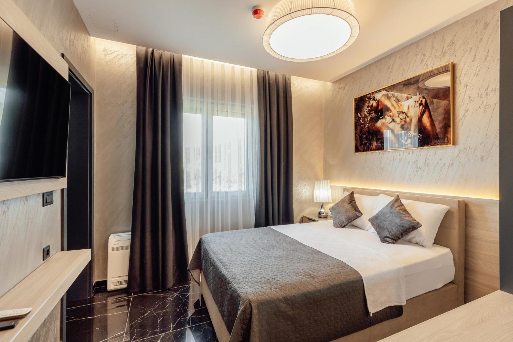 Garni Hotel Kruso Herceg Novi Exterior photo